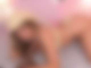 Anneee's Live Sex Cam Show