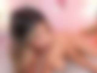 Anneee's Live Sex Cam Show