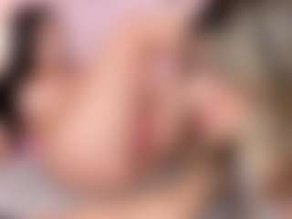 Anneee's Live Sex Cam Show
