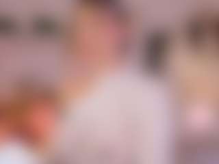 Anneee's Live Sex Cam Show