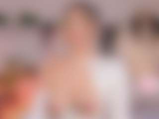 Anneee's Live Sex Cam Show