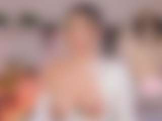 Anneee's Live Sex Cam Show