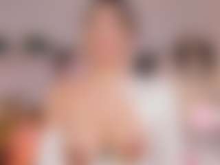 Anneee's Live Sex Cam Show