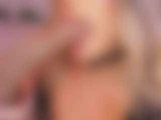 Anneee's Live Sex Cam Show