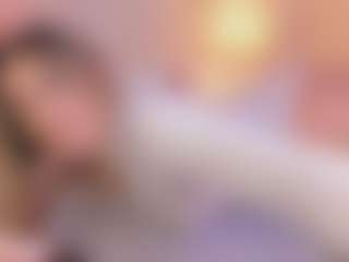 Live cam show with Anneee - Blowjob on Gym Cam Girls