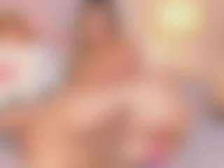 Live cam show with Anneee - Blonde Hair Shaved Pussy on ObeyMaria