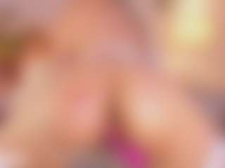 Anneee's Live Sex Cam Show