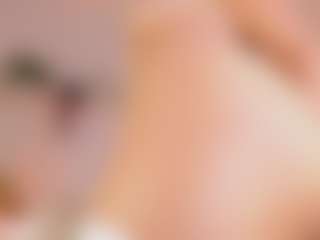 Anneee's Live Sex Cam Show