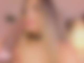 Anneee's Live Sex Cam Show
