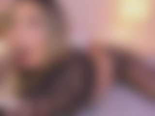 Anneee's Live Sex Cam Show