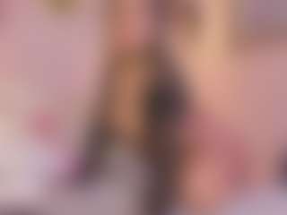Anneee's Live Sex Cam Show