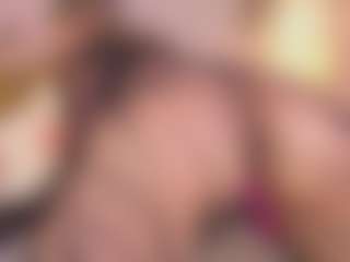 Anneee's Live Sex Cam Show