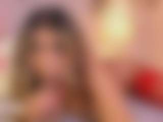 Anneee's Live Sex Cam Show