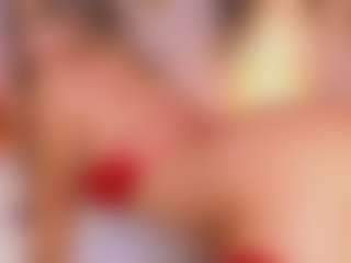 Live cam show with Anneee - Cowgirl on AdultVida.com