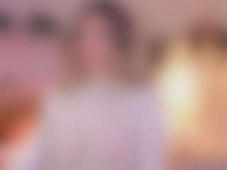 Anneee's Live Sex Cam Show