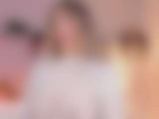 Anneee's Live Sex Cam Show