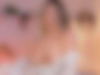 Anneee's Live Sex Cam Show