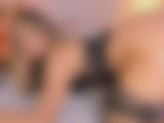 Anneee's Live Sex Cam Show