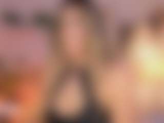 Anneee's Live Sex Cam Show