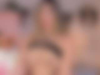 Anneee's Live Sex Cam Show