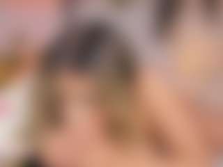 Anneee's Live Sex Cam Show
