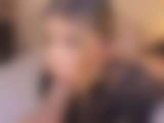 Anneee's Live Sex Cam Show