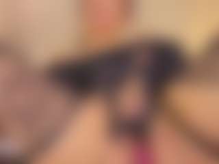 Anneee's Live Sex Cam Show