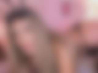 Live cam show with Anneee - Cum on Camsoda
