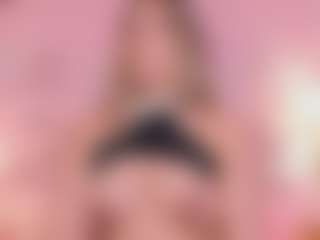 Anneee's Live Sex Cam Show