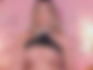 Anneee's Live Sex Cam Show