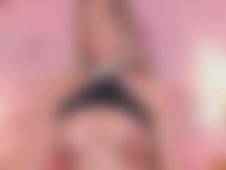 Live cam show with Anneee - Spank on Strip Flash - Live Sex Shows