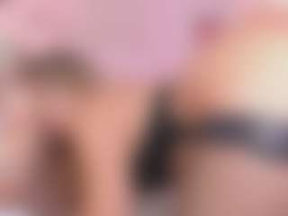 Anneee's Live Sex Cam Show