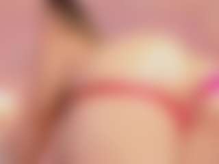 Anneee's Live Sex Cam Show