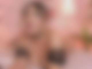 Anneee's Live Sex Cam Show