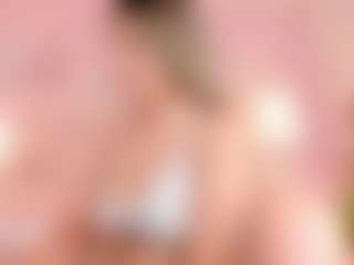 Anneee's Live Sex Cam Show