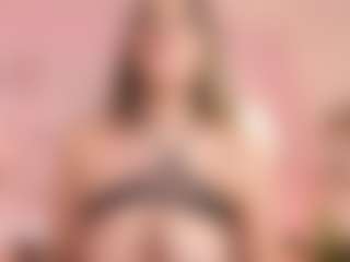 Anneee's Live Sex Cam Show