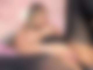Anneee's Live Sex Cam Show