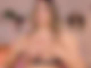 Anneee's Live Sex Cam Show