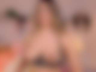 Anneee's Live Sex Cam Show