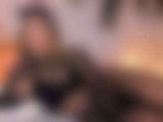Anneee's Live Sex Cam Show