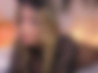 Anneee's Live Sex Cam Show