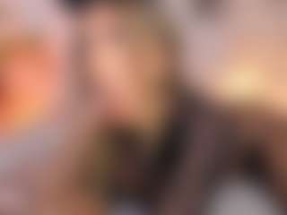 Anneee's Live Sex Cam Show