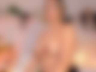 Anneee's Live Sex Cam Show