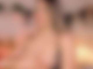 Anneee's Live Sex Cam Show