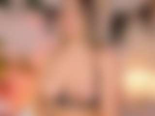 Anneee's Live Sex Cam Show