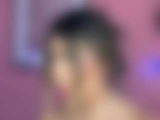 Anneee's Live Sex Cam Show