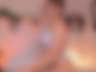 Anneee's Live Sex Cam Show
