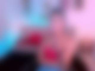 Live cam show with nora-sanz - Facial Piercings on AdultVida.com
