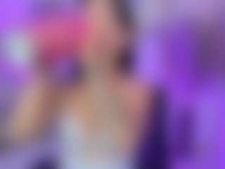 nora-sanz's Live Sex Cam Show