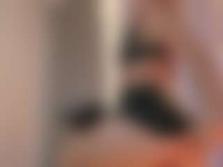 Caroline Grace's Live Sex Cam Show